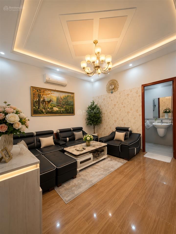 Quận 7, nhà đẹp 4 tầng, hxh, giá 6,7 tỷ