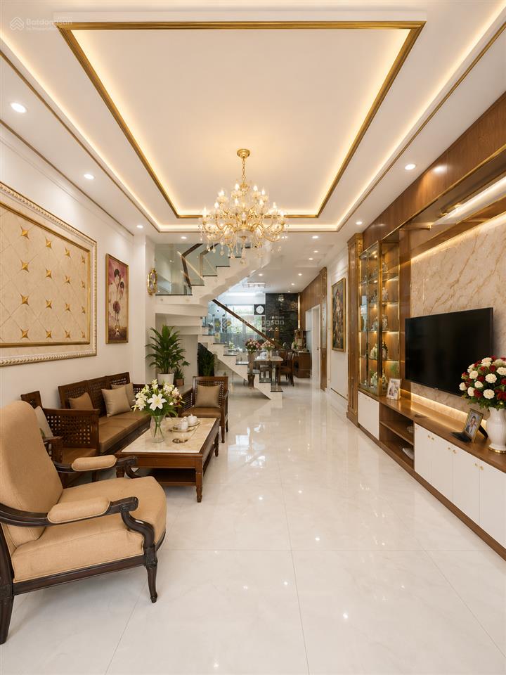 Quận 7, nhà đẹp 4 tầng, hxh, giá 6,7 tỷ
