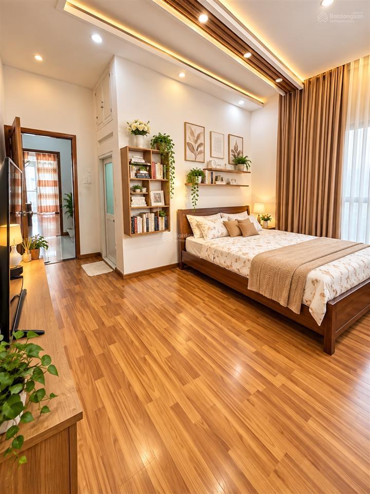 Cực rẻ, nhà 4 tầng dương cát lợi 95,7 m2, còn 7,1 tỷ cách quận 7 chỉ 300 m, đã giảm 1 tỷ