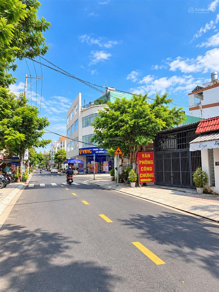 Cực rẻ, nhà 4 tầng dương cát lợi 95,7 m2, còn 7,1 tỷ cách quận 7 chỉ 300 m, đã giảm 1 tỷ