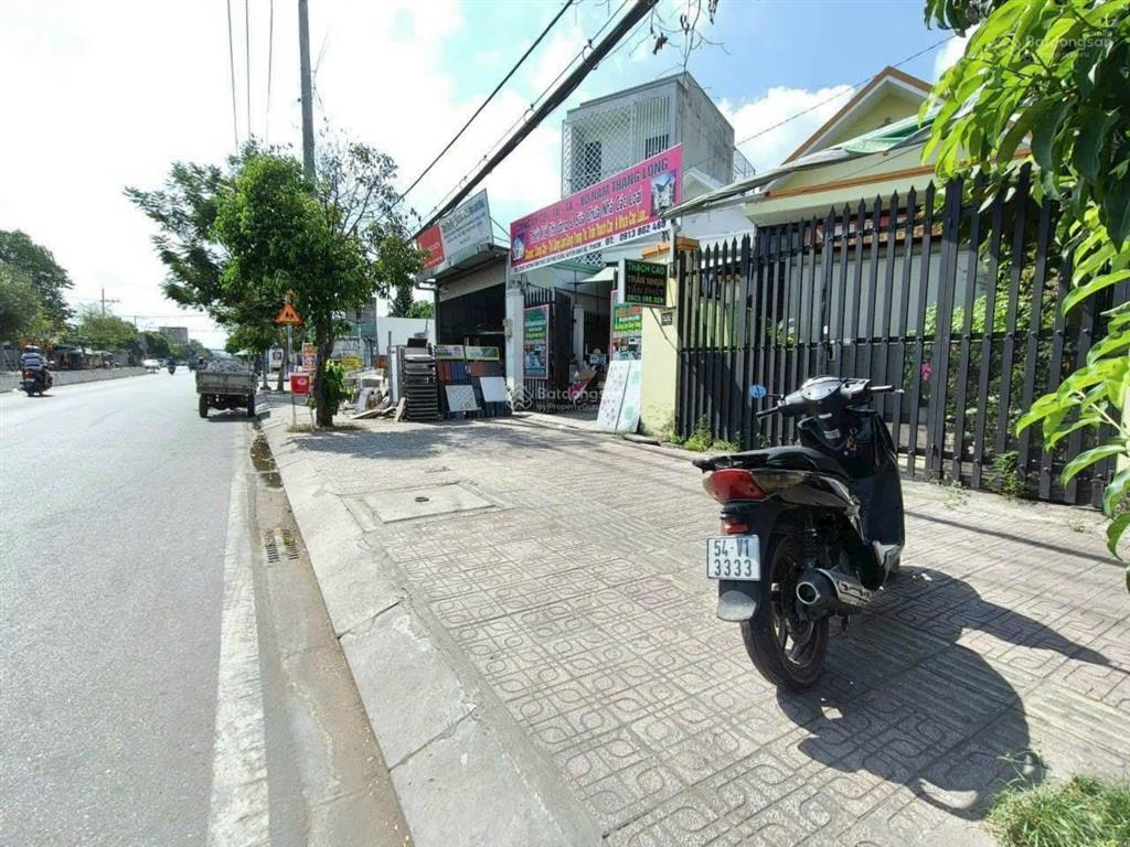 8,5 tỷ  nhà mặt tiền huỳnh tấn phát 5x21m, vị trí ở và kinh doanh tốt