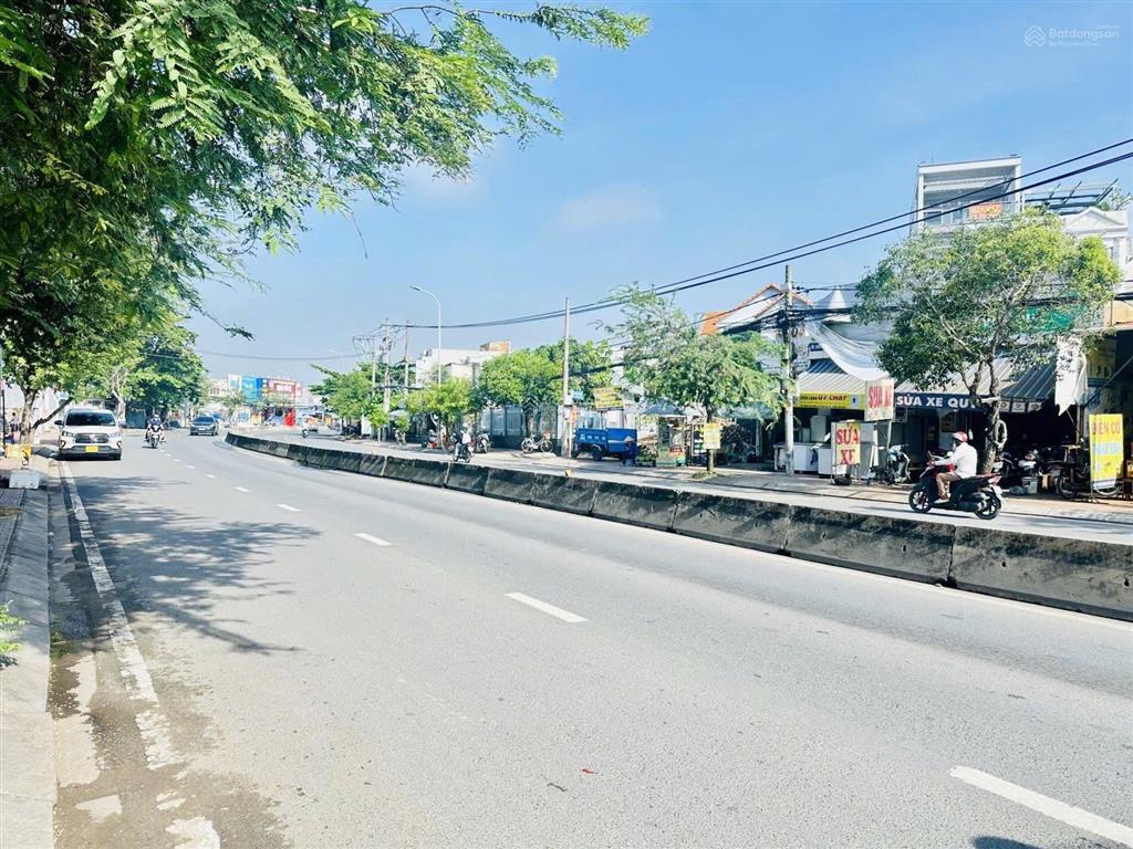Ngộp giảm 3,5 tỷ, mặt tiền huỳnh tấn phát, 7x34, giá chỉ còn 13,5 tỷ