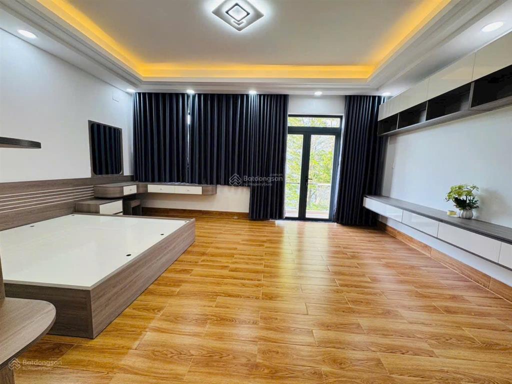 Giảm giá mạnh, nhà phố đẹp huỳnh tấn phát, giá chỉ còn 6,8 tỷ