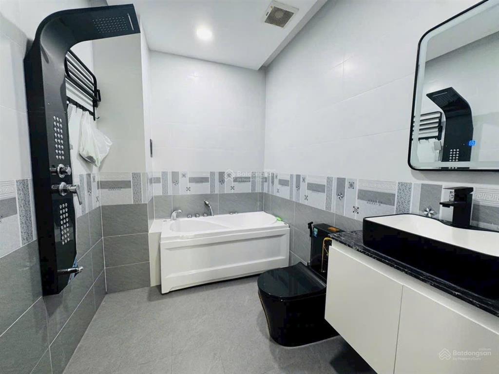 Giảm giá mạnh, nhà phố đẹp huỳnh tấn phát, giá chỉ còn 6,8 tỷ