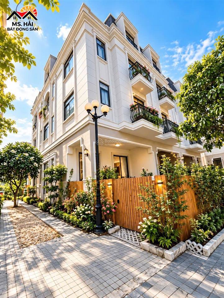 Căn góc amelie villa nhà bè, sân vườn đẹp như resort, 6x20m, giá nhỉnh 16 tỷ