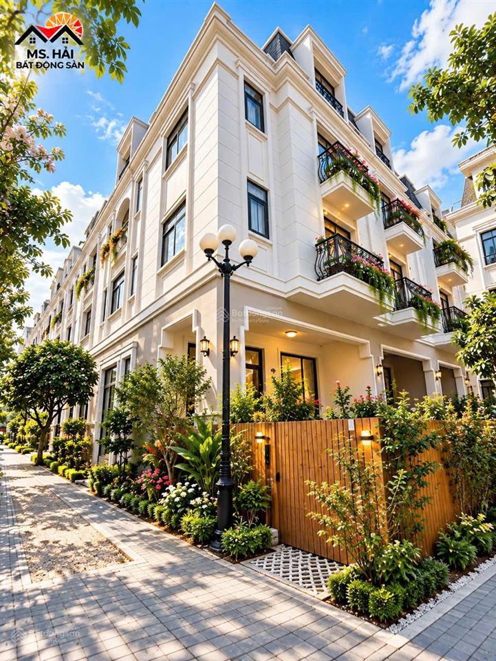 Căn góc amelie villa nhà bè, sân vườn đẹp như resort, 6x20m, giá nhỉnh 16 tỷ