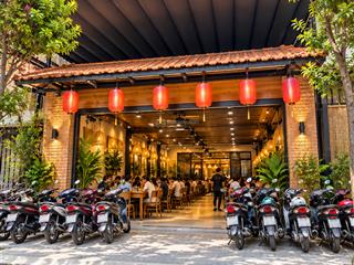 Ngân hàng thanh lý  mặt tiền đường hoa lan 8x16  gần phan xích long  giá 39,9 tỷ