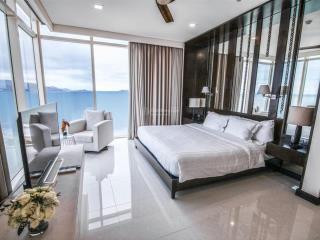 Bán căn hộ vip 3pn trọn mặt tiền biển tại the costa nha trang, giá 35 tỷ, nội thất sang trọng