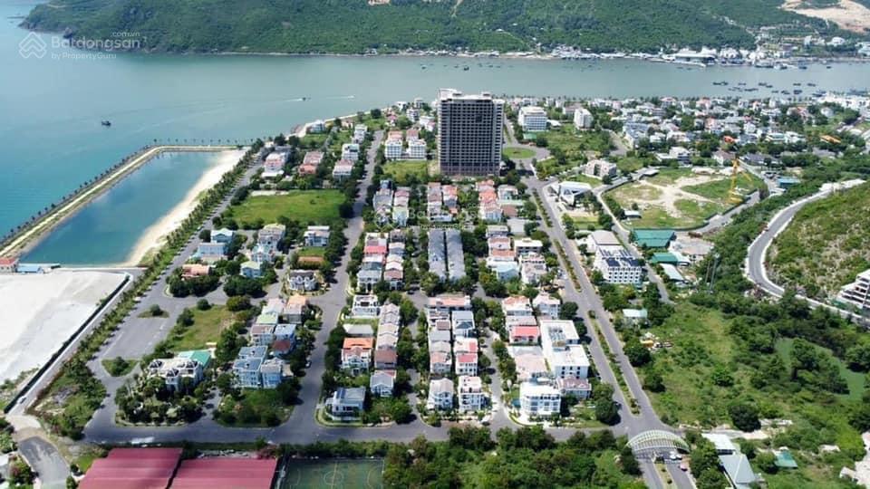 Bán lô đất biệt thự 300m2  giá 266 triệu/m2  khu đô thị biển an viên