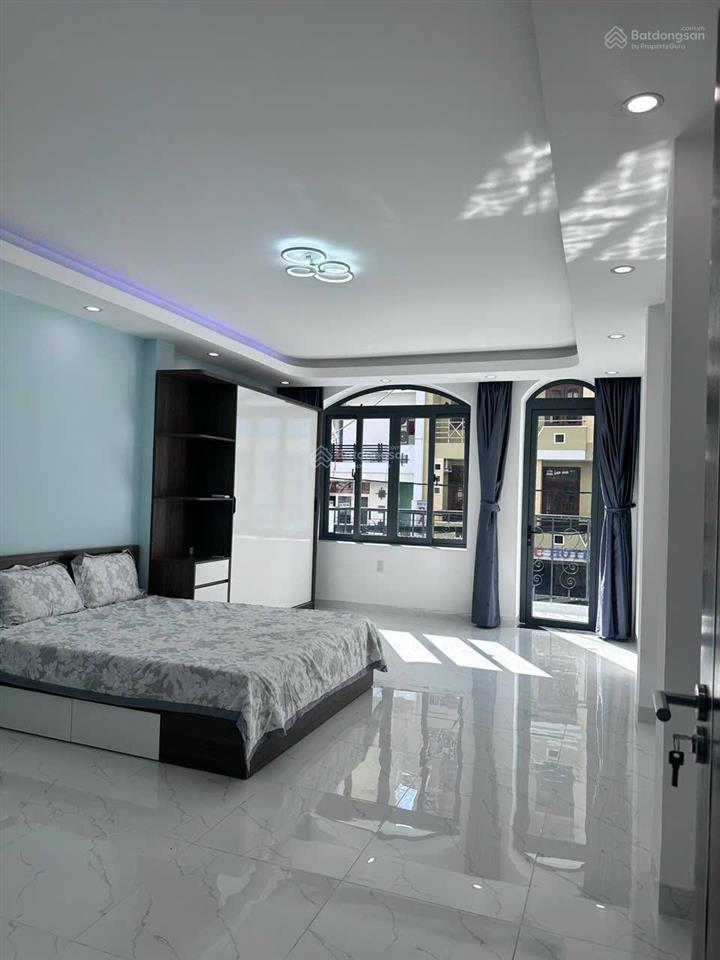 Cần bán nhà (16 phòng cho thuê) & đất mặt tiền phan chu trinh, nha trang, cách biển 400m