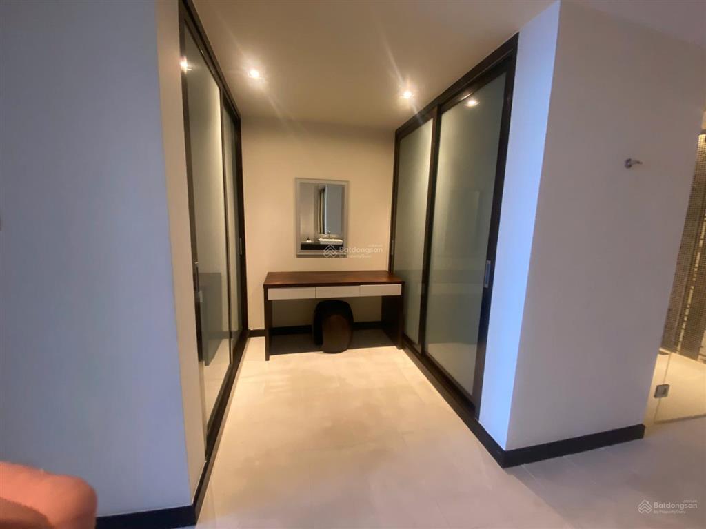 Bán căn hộ vip 3pn mặt tiền biển tại the costa nha trang, giá 26,5 tỷ, nội thất sang trọng