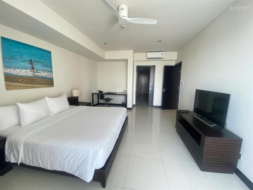 Bán căn hộ vip 3pn mặt tiền biển tại the costa nha trang, giá 26,5 tỷ, nội thất sang trọng
