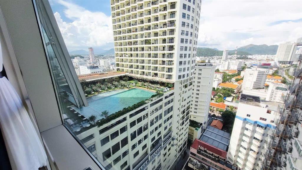 Cần bán căn penthouse 284m2 hoàn cầu luxury residences