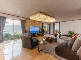 Cho thuê căn hộ vip 4 phòng ngủ  the costa nha trang (for rent)