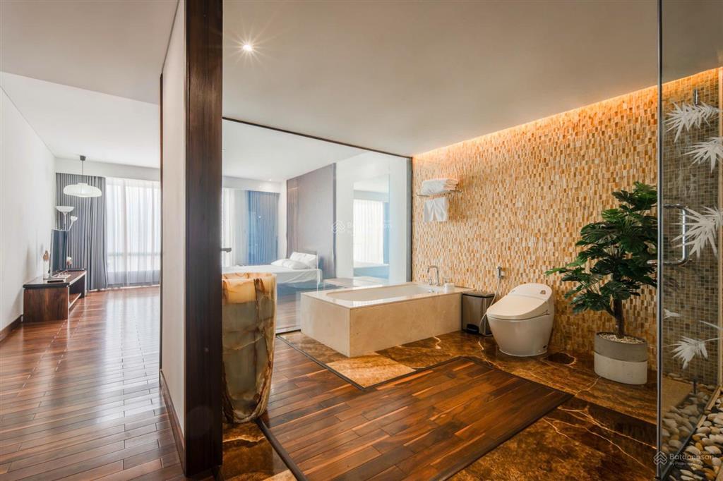 Cho thuê căn hộ vip 4 phòng ngủ  the costa nha trang (for rent)