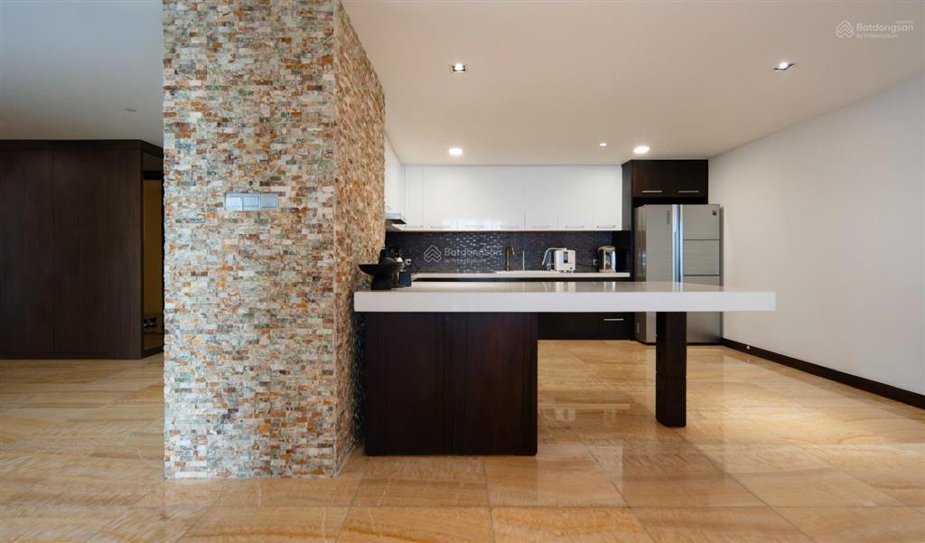 Cho thuê căn hộ vip 4 phòng ngủ  the costa nha trang (for rent)