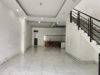 Cho thuê nhà phố phúc an city máy lạnh 6tr5 ms ngọc land 0908 411 ***
