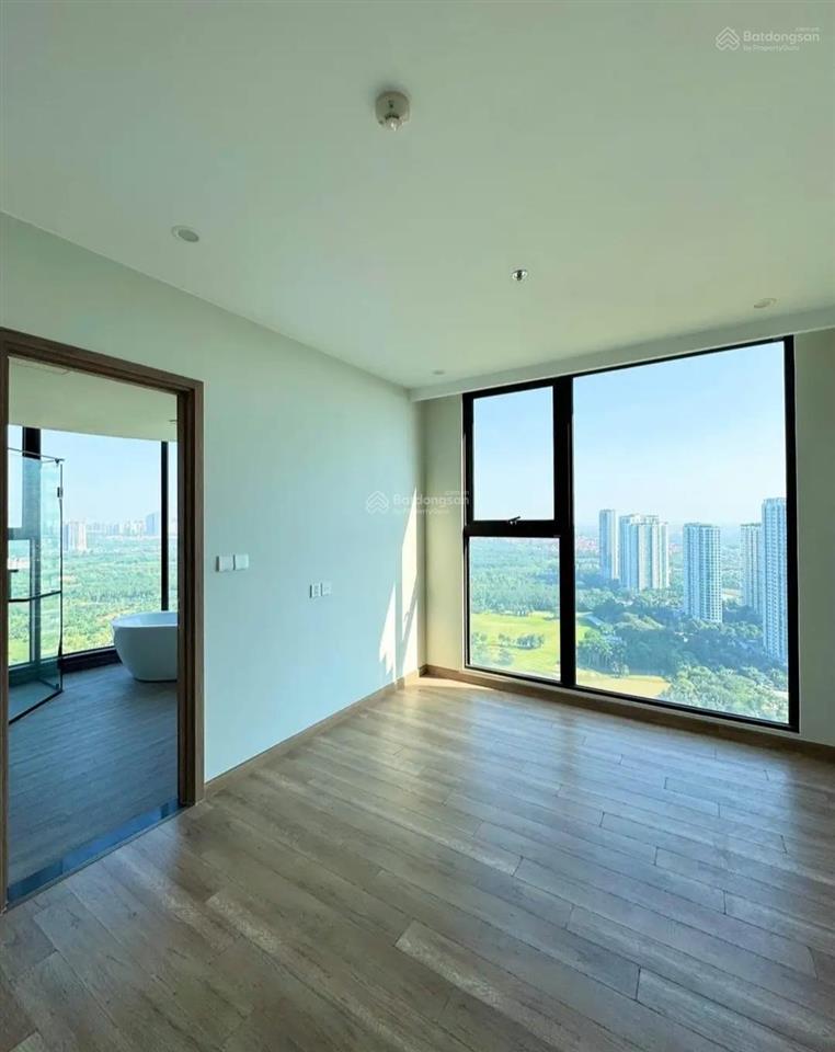 3pn swan lake onsen ecopark view công viên sân golf, giá tốt.  0918 114 ***