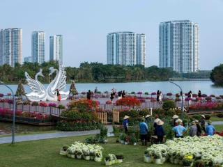 Sol forest rinh nhà đẹp hướng btd hồ thiên nga giá sốc chỉ hơn 4 tỷ.  0981 152 ***