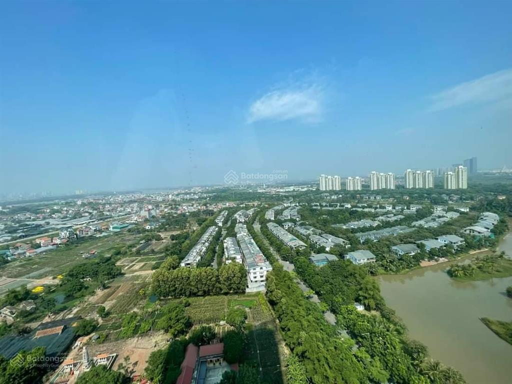 Biệt thự song lập ecopark  vị trí đẹp view ngay bể bơi.  0918 114 ***