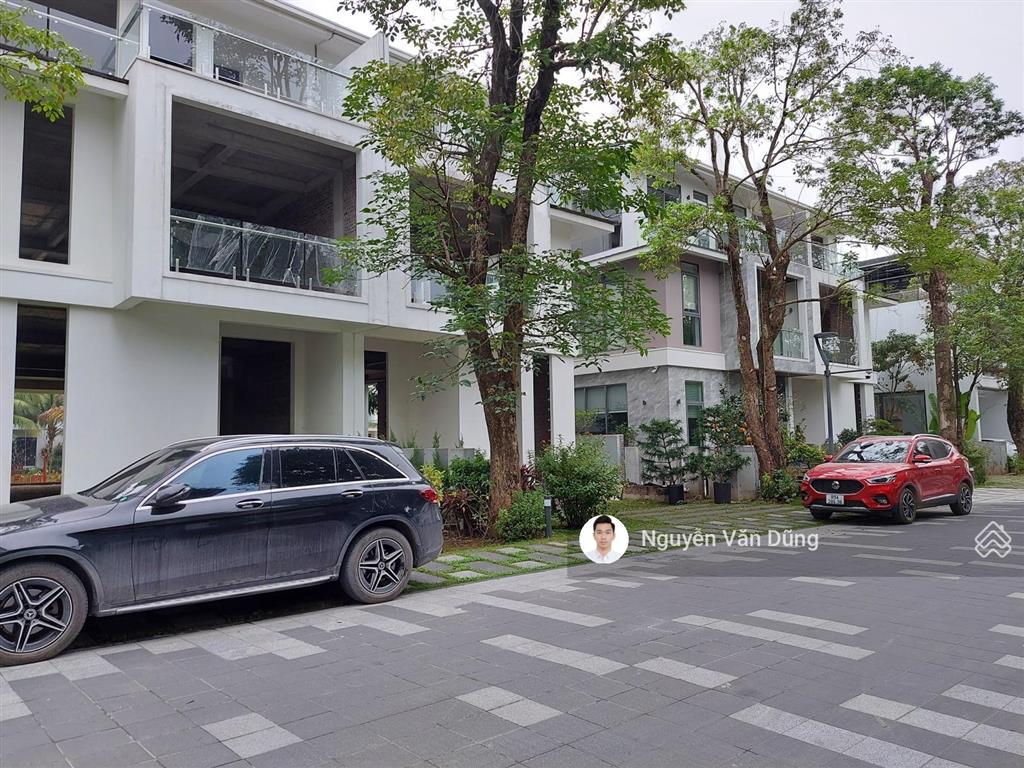 Chị gái bán căn đảo ecopark 300m² giá 27x triệu/m2 0918 114 ***