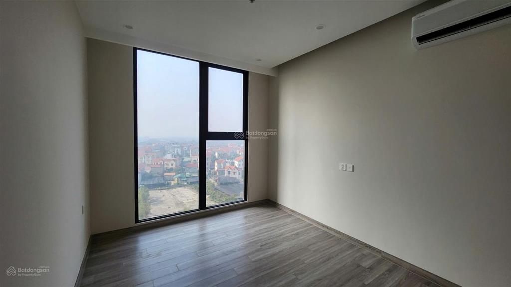 Chính chủ bán căn 70m2 sky forest  gía 5,1x tỷ  xem mua 0981 152 ***