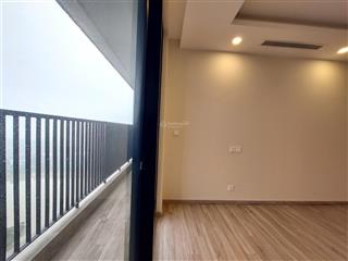 Chính chủ bán căn hộ 74m2 sky forest. view btđ