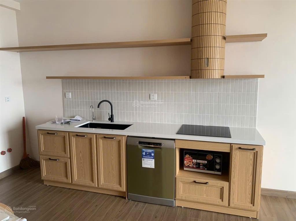 Bán căn hộ sky oasis 64m2 xd  chỉ 4.3 tỷ view btđ đông nam   0918 114 ***