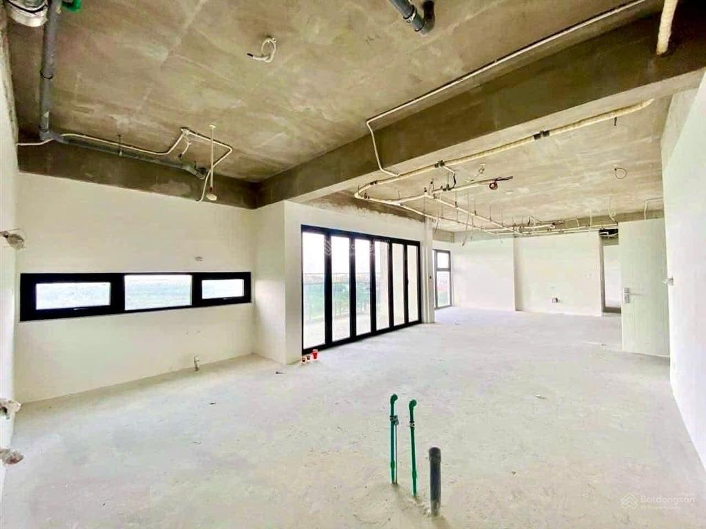 Bán căn hộ thang máy riêng ecopark  s 158m2  nhà thô. sđt 0918 114 ***