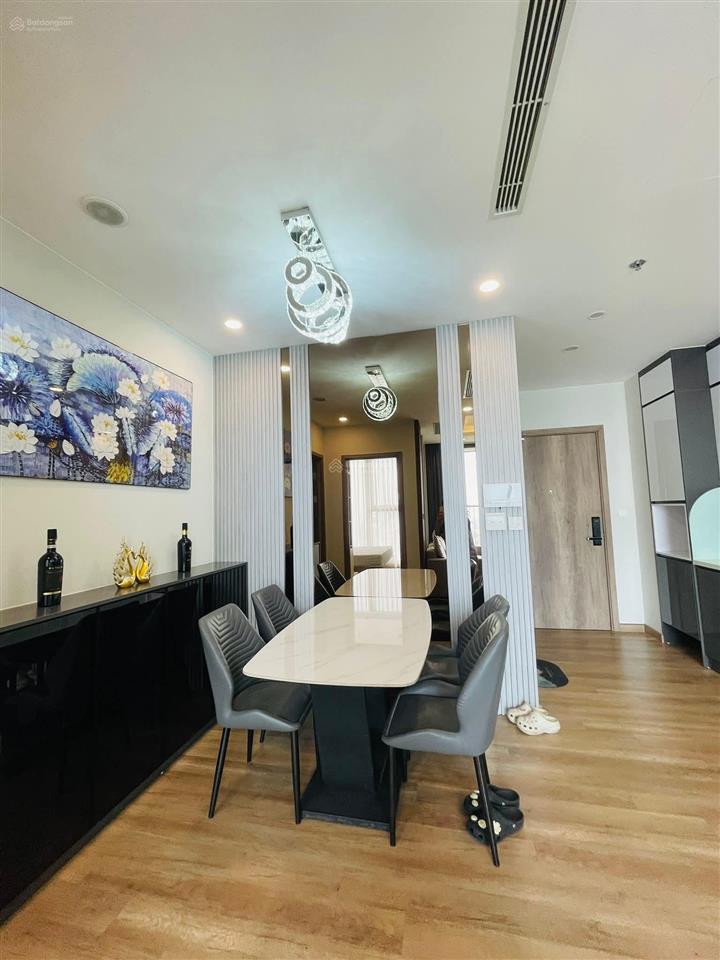 Gia đình bán căn 2pn onsen 67m² đông nam 5,8x tỷ 0918 114 ***