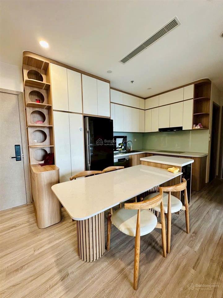Căn 3 mặt thoáng 2pn sky forest 0918 114 ***