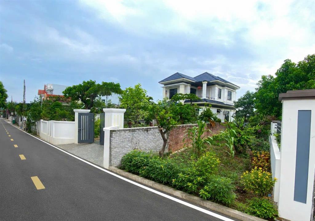 Nhỉnh 5 tỷ sở hữu đất như biệt thự văn giang  hưng yên. sđt 0918 114 ***