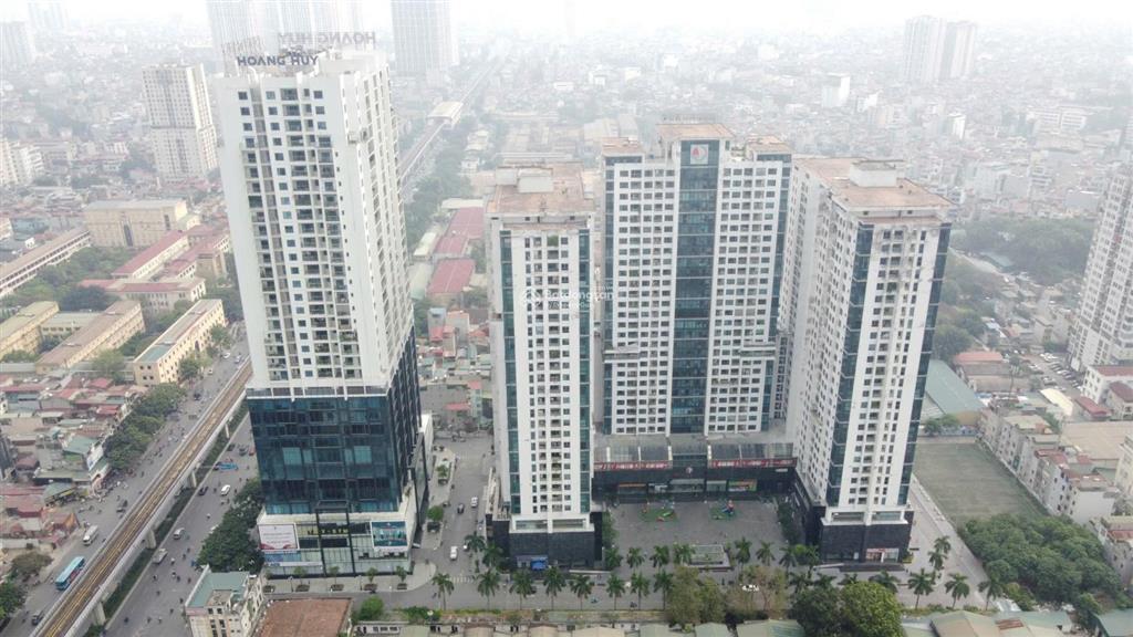 Căn hộ 135m2 golden land 275 nguyễn trãi  giá 10,x tỷ đón bình minh. sđt 0918 114 ***