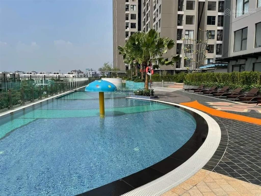 Chính chủ bán căn 68m2 sky oasis full nt  nhà sạch đẹp. sđt 0918 114 ***