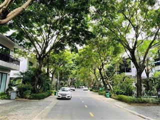 Chính chủ bán biệt thự thô gđ2 ecopark. 189m2 nhà vị trí đẹp. sdt 0918 114 ***