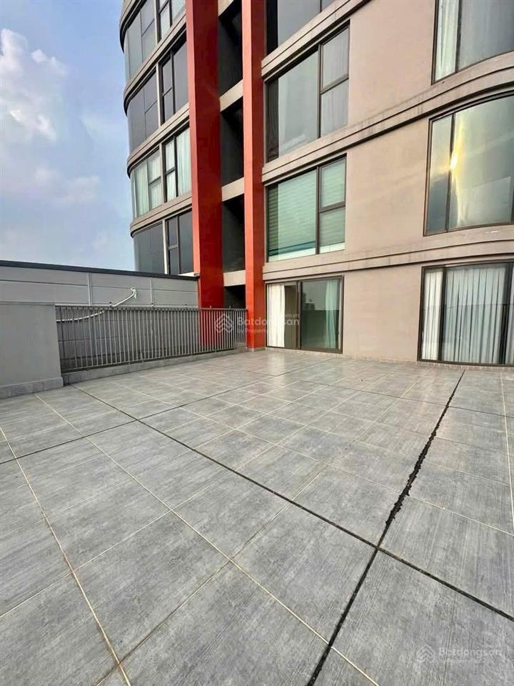Hot hàng hiếm landmark ecopark 3pn + sân vườn 65m2, khoáng nóng tại nhà, chỉ 10,x tỷ bao phí