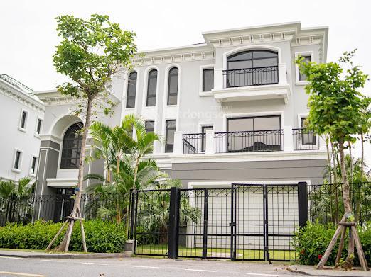 Biệt thự luxury villa mặt biển hạ long  sổ lâu dài. sđt 0918 114 ***