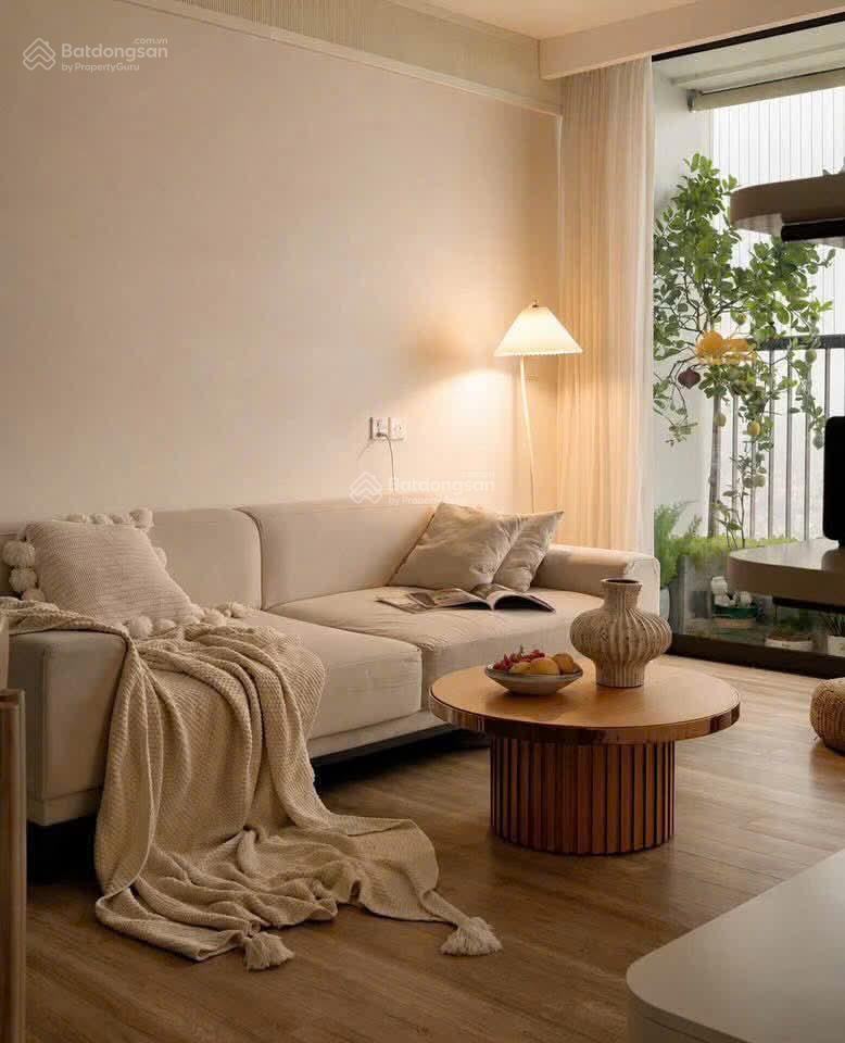 Chỉ 7,x tỷ sở hữu 3 phòng ngủ landmark full nội thất. sđt 0918 114 ***