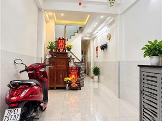 Nhà hẻm xe hơi đỗ cửa  3 tầng  sát metro bình phú  văn thân  cách mặt tiền 100m  4.8 tỷ