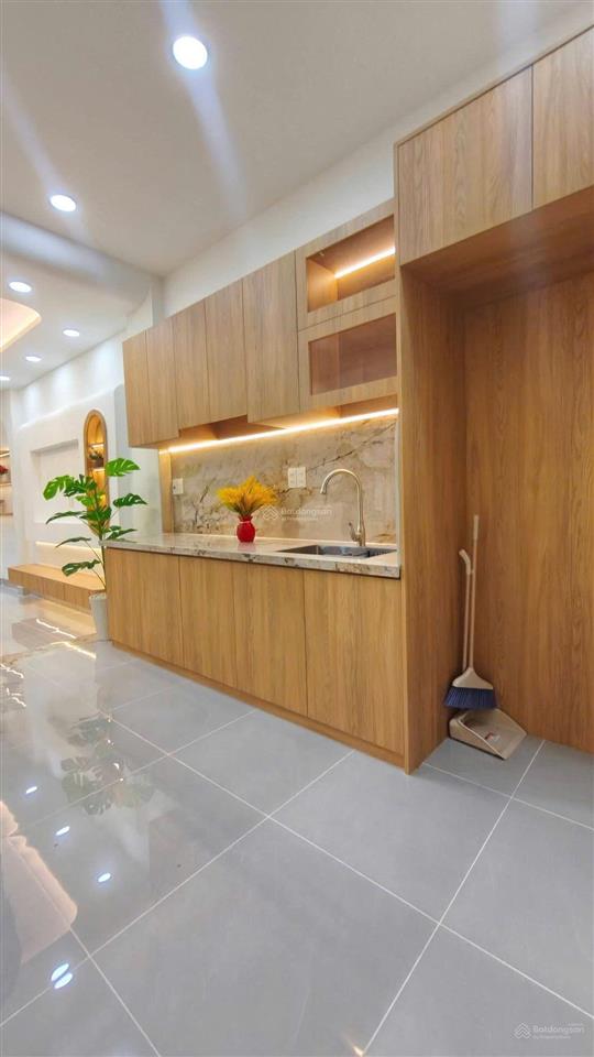 Đẹp chấn động! nhà mới xây 3 tấm ngay hẻm 336 nguyễn văn luông phường 12 quận 6