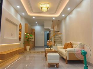 Đẹp chấn động! nhà mới xây 3 tấm ngay hẻm 336 nguyễn văn luông phường 12 quận 6