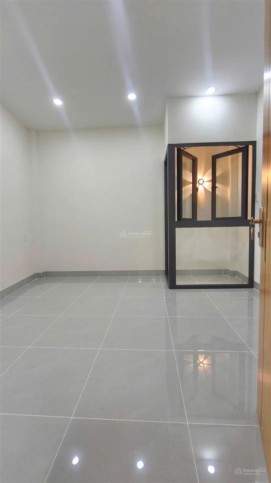 Đẹp chấn động! nhà mới xây 3 tấm ngay hẻm 336 nguyễn văn luông phường 12 quận 6
