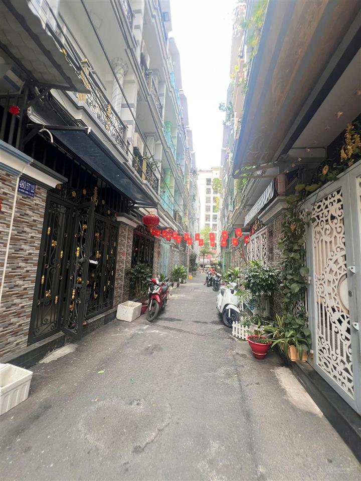 Siêu phẩm q8  hxh an dương vương (gần cầu mỹ thuận) p. bình phú, sát vách q.6  tiềm năng tăng giá