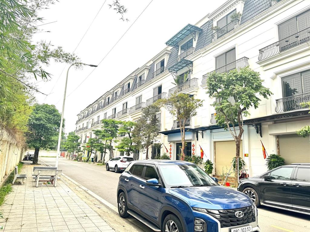 Bán nhà liền kề khu đô thị vci vĩnh yên. nhà thô 4 tầng. sẵn sổ đỏ giao dịch