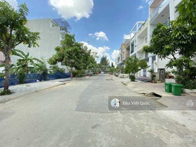 Bán nhanh nền dự án diamond town, p. phú hữu, quận 9. vị trí đẹp, đường lớn 10m, giá 5,4 tỷ