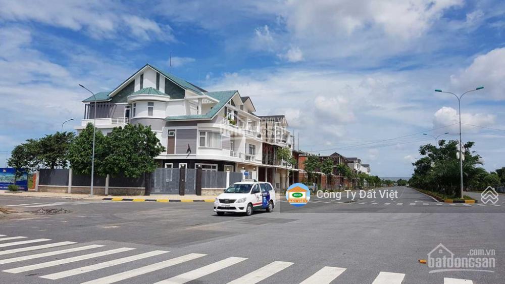 Cần sang nhượng lô đất 149,6m2 khu 4 đường 21m giá rẻ, da long hưng city, biên hòa,  0914 920 ***