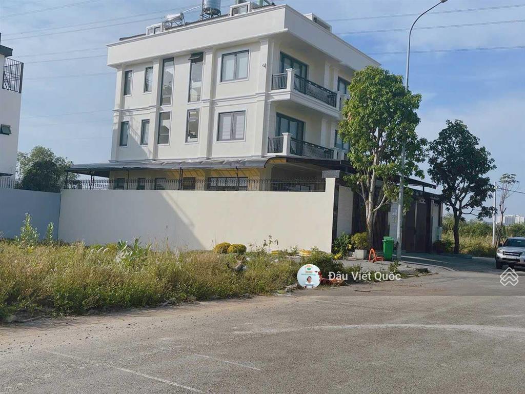 Tổng hợp 1 số lô góc 2 mặt tiền chủ gửi bán tại kdc sở văn hoá thông tin tp thủ đức giá từ 70tr/m2