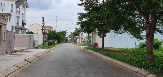 Cần bán nhanh 1 lô đất nam long, p. phước long, (tp thủ đức), dt 4,5 x 20m, vị trí đẹp cần bán