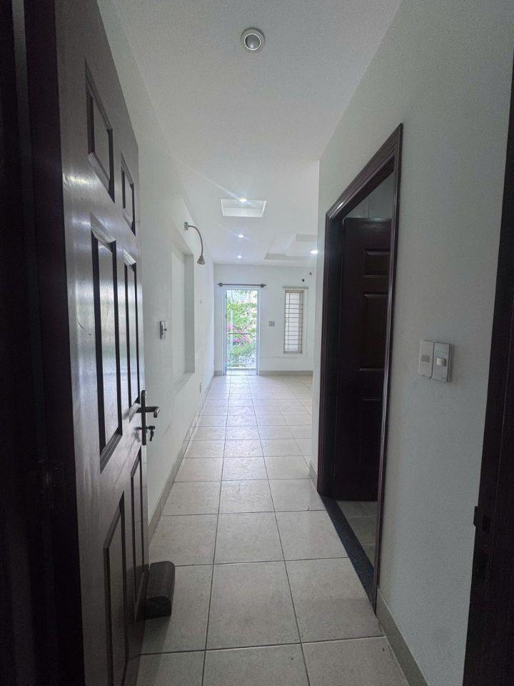 Cho thuê nhà nguyên căn DA Nam Long Liên Phường Q9, dt 4,5x20m, 3,5 lầu
