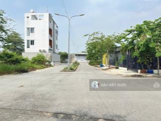 Cho thuê kho nhỏ 70m2 số 68 bưng ông thoàn, phú hữu  đường lớn, giá 6 tr/tháng
